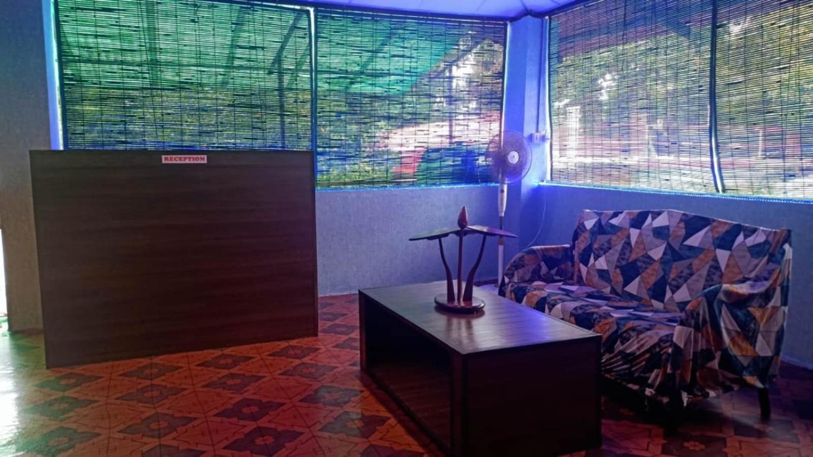 The Leisure Home Stay Shadipur Экстерьер фото